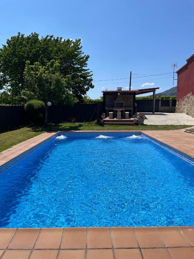 Chalet Casa Con Piscina En Arbo Vigo Exterior foto